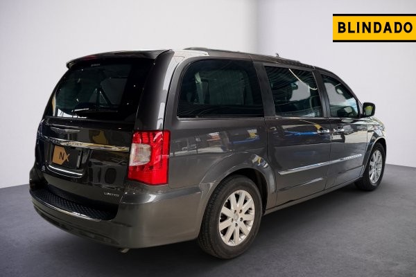 CHRYSLER TOWN & COUNTRY 3.6 LIMITED V6 24V GASOLINA 4P AUTOMÁTICO 2015/2015